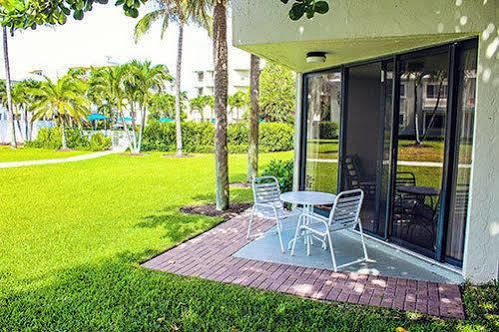 Aparthotel Berkshire By The Sea Delray Beach Esterno foto